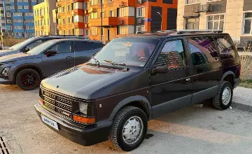 Chrysler Voyager 1990 года за 1 300 000 тг. в Алматы фото 1