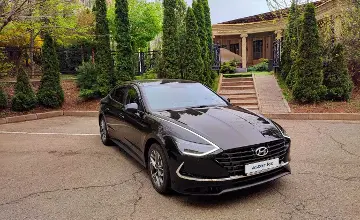 Hyundai Sonata 2022 года за 10 400 000 тг. в Алматы фото 3