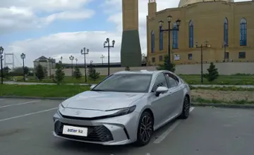 Toyota Camry 2025 года за 22 300 000 тг. в Семей фото 1