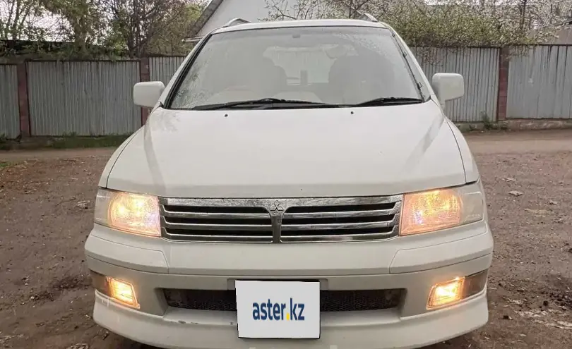 Mitsubishi Chariot 1998 года за 2 200 000 тг. в Алматы фото 2