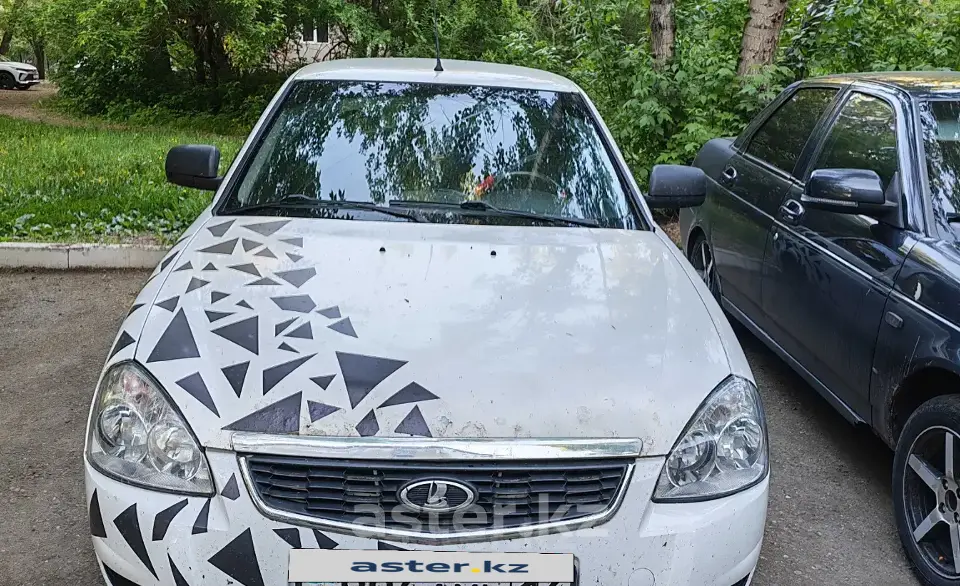 LADA (ВАЗ) Priora 2013 года за 1 560 000 тг. в Усть-Каменогорск фото 1