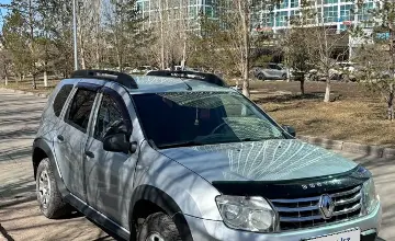 Renault Duster 2013 года за 4 200 000 тг. в Астана фото 3