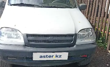 Chevrolet Niva 2003 года за 1 700 000 тг. в Восточно-Казахстанская область фото 1