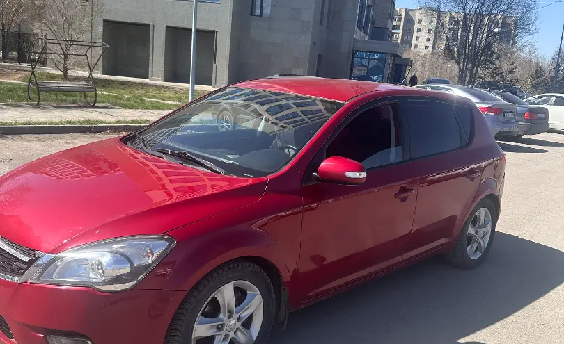 Kia Ceed 2012 года за 3 300 000 тг. в Караганда