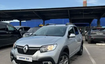 Renault Sandero 2020 года за 4 000 000 тг. в Алматы фото 1