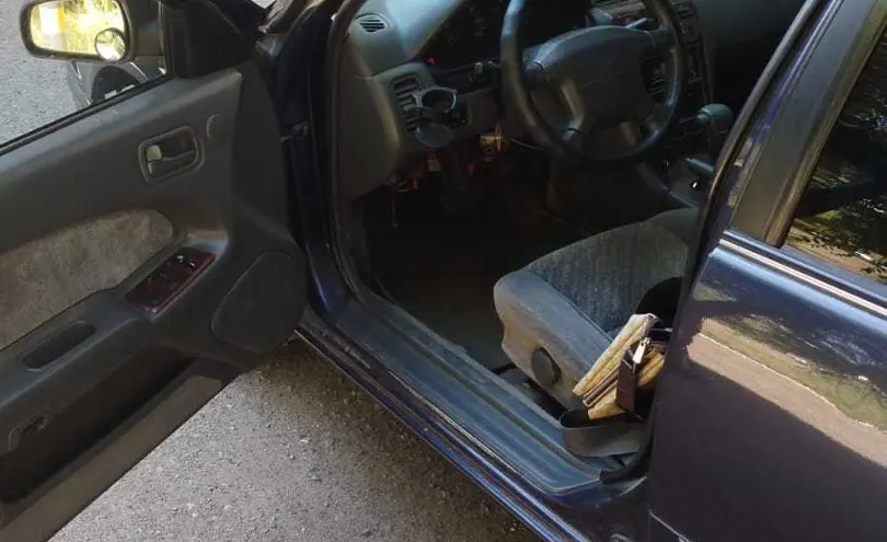 Nissan Maxima 1998 года за 1 750 000 тг. в Караганда фото 2