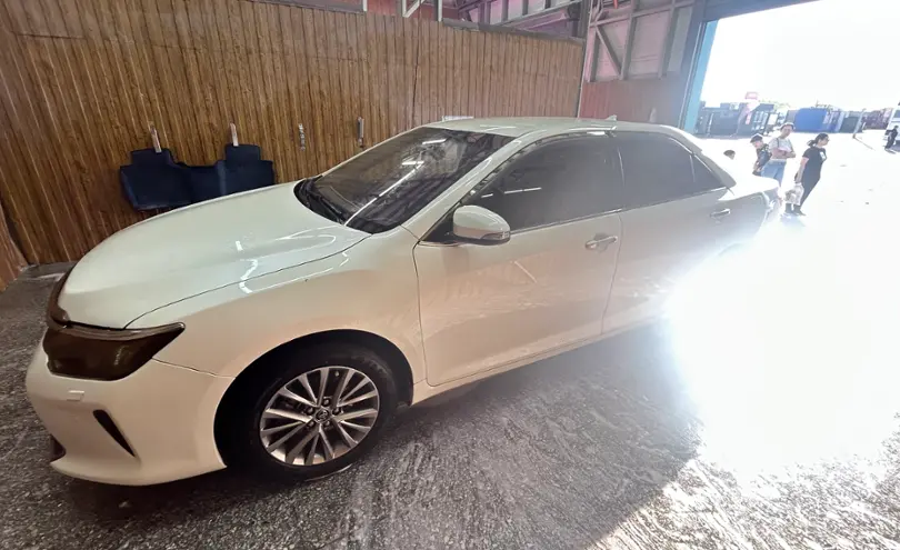 Toyota Camry 2017 года за 10 500 000 тг. в Восточно-Казахстанская область