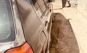 Volkswagen Golf 1993 года за 500 000 тг. в Алматы фото 3