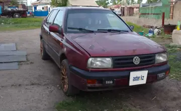 Volkswagen Vento 1993 года за 645 000 тг. в Карагандинская область фото 3