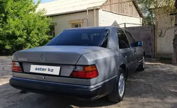 Mercedes-Benz E-Класс 1993 года за 1 550 000 тг. в Кызылординская область фото 4