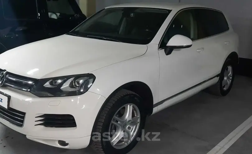 Volkswagen Touareg 2010 года за 8 000 000 тг. в Алматы