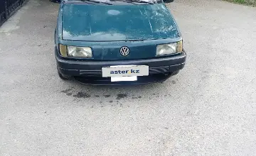 Volkswagen Passat 1990 года за 800 000 тг. в Алматы фото 1