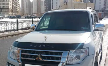 Mitsubishi Pajero 2019 года за 15 500 000 тг. в Астана фото 2