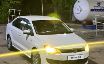 Volkswagen Polo 2013 года за 3 500 000 тг. в Алматы фото 2