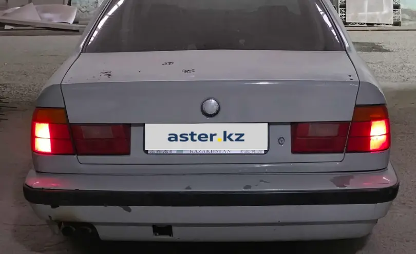 BMW 5 серии 1990 года за 1 100 000 тг. в Астана фото 4