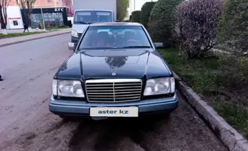 Mercedes-Benz E-Класс 1995 года за 1 800 000 тг. в Астана фото 2