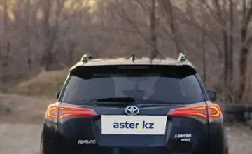 Toyota RAV4 2018 года за 13 000 000 тг. в Восточно-Казахстанская область