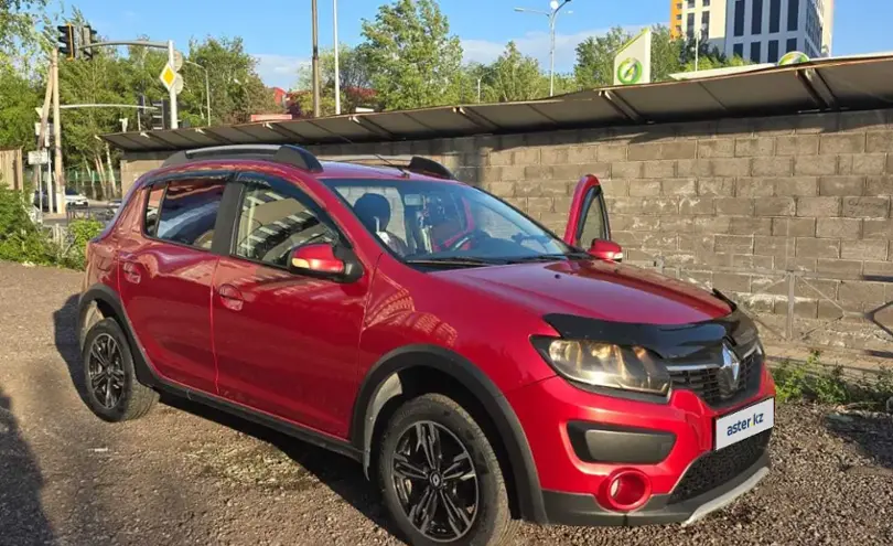Renault Sandero 2015 года за 3 900 000 тг. в Астана фото 3