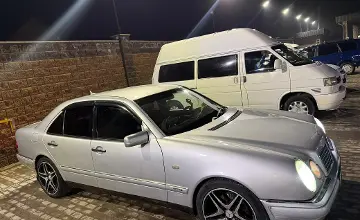 Mercedes-Benz E-Класс 1998 года за 2 700 000 тг. в Алматы фото 1