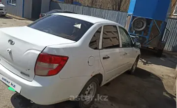 LADA (ВАЗ) Granta 2013 года за 2 000 000 тг. в Актюбинская область фото 2