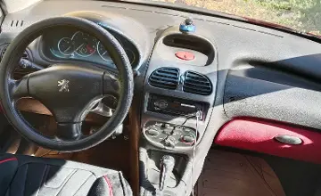 Peugeot 206 2008 года за 2 000 000 тг. в Усть-Каменогорск фото 5