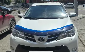 Toyota RAV4 2015 года за 15 600 000 тг. в Семей фото 1
