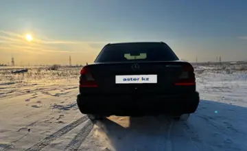 Mercedes-Benz C-Класс 1995 года за 1 700 000 тг. в Караганда фото 4