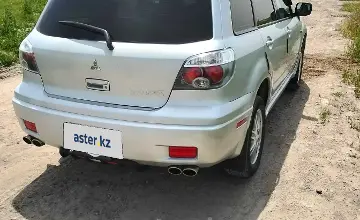 Mitsubishi Outlander 2003 года за 4 000 000 тг. в Алматы фото 4