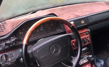 Mercedes-Benz E-Класс 1994 года за 1 800 000 тг. в Алматы фото 5