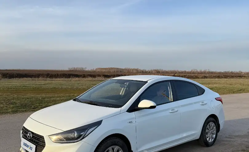 Hyundai Accent 2018 года за 6 100 000 тг. в Костанайская область