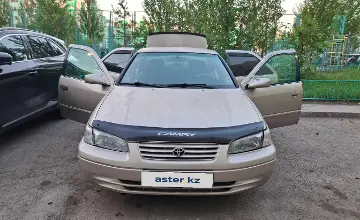 Toyota Camry 1998 года за 3 000 000 тг. в Астана фото 2