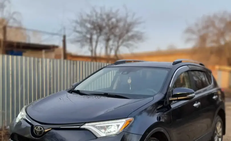 Toyota RAV4 2018 года за 13 000 000 тг. в Восточно-Казахстанская область