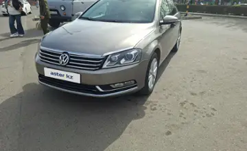 Volkswagen Passat 2014 года за 5 200 000 тг. в Алматы фото 1