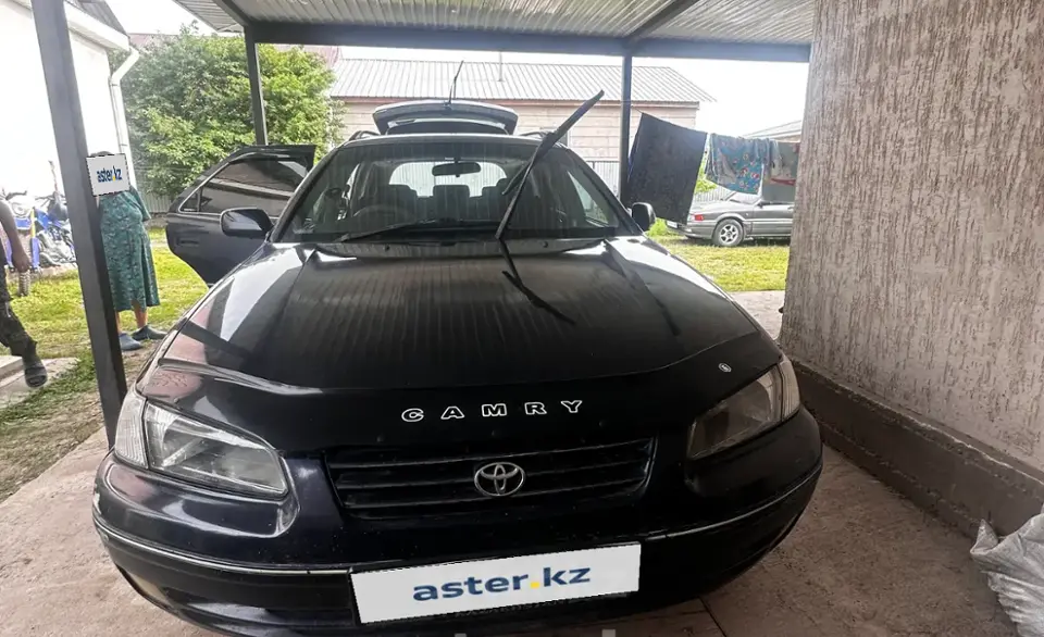 Toyota Camry 1998 года за 3 000 000 тг. в Алматы фото 1