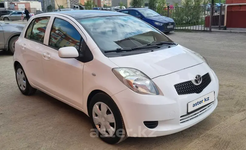 Toyota Yaris 2007 года за 3 300 000 тг. в Актобе фото 4