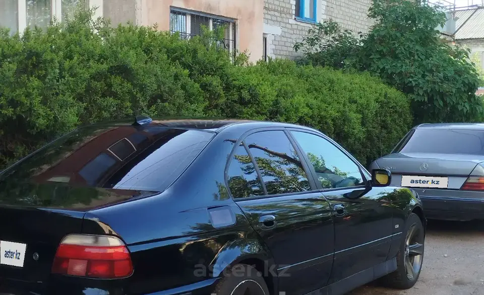 BMW 5 серии 2000 года за 3 300 000 тг. в Алматы фото 2