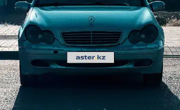 Mercedes-Benz C-Класс 2000 года за 2 500 000 тг. в Астана фото 2