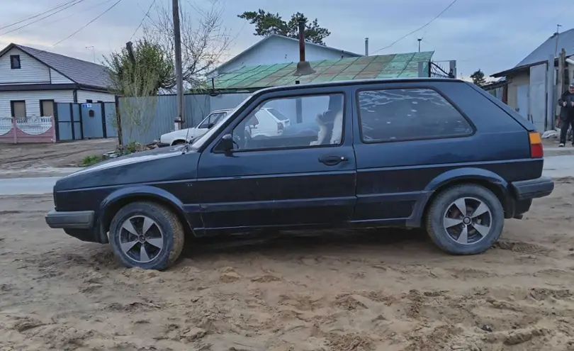 Volkswagen Golf 1991 года за 800 000 тг. в Актобе