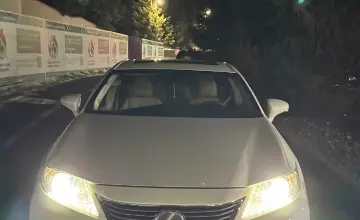 Lexus ES 2013 года за 9 100 000 тг. в Алматы фото 2