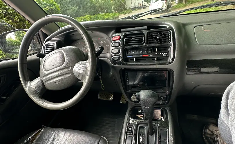 Suzuki Grand Vitara 2000 года за 2 600 000 тг. в Алматы