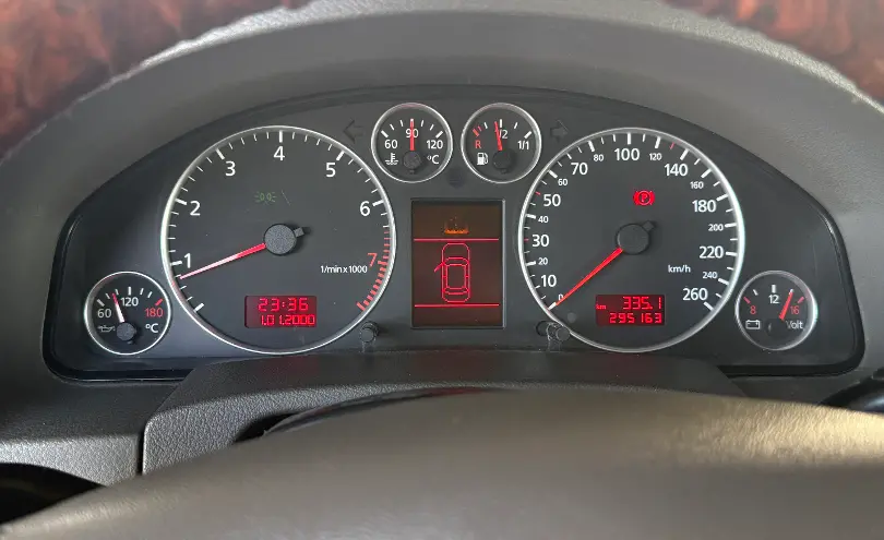 Audi A6 2002 года за 2 500 000 тг. в Тараз