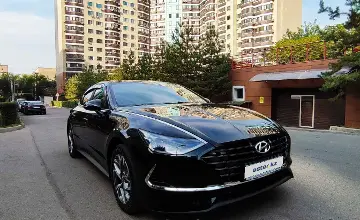 Hyundai Sonata 2022 года за 10 400 000 тг. в Алматы фото 2