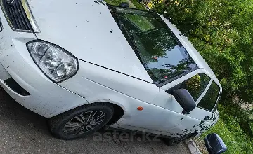 LADA (ВАЗ) Priora 2013 года за 1 560 000 тг. в Усть-Каменогорск фото 4