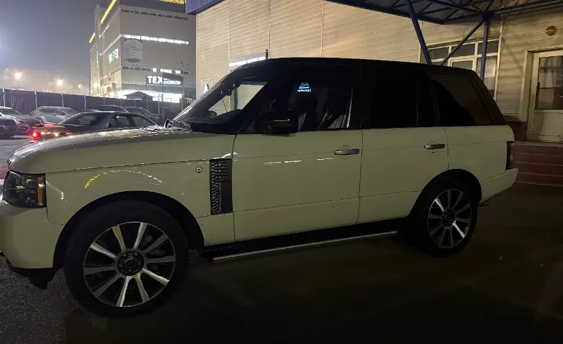 Land Rover Range Rover 2009 года за 11 200 000 тг. в Алматы фото 4
