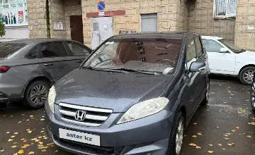Honda FR-V 2005 года за 4 400 000 тг. в Усть-Каменогорск фото 1