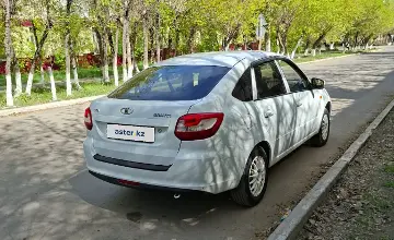 LADA (ВАЗ) Granta 2015 года за 2 500 000 тг. в Экибастуз фото 3
