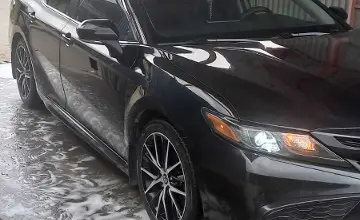 Toyota Camry 2021 года за 12 500 000 тг. в Жамбыл облысы фото 2