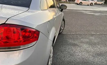 Fiat Linea 2011 года за 2 500 000 тг. в Тараз