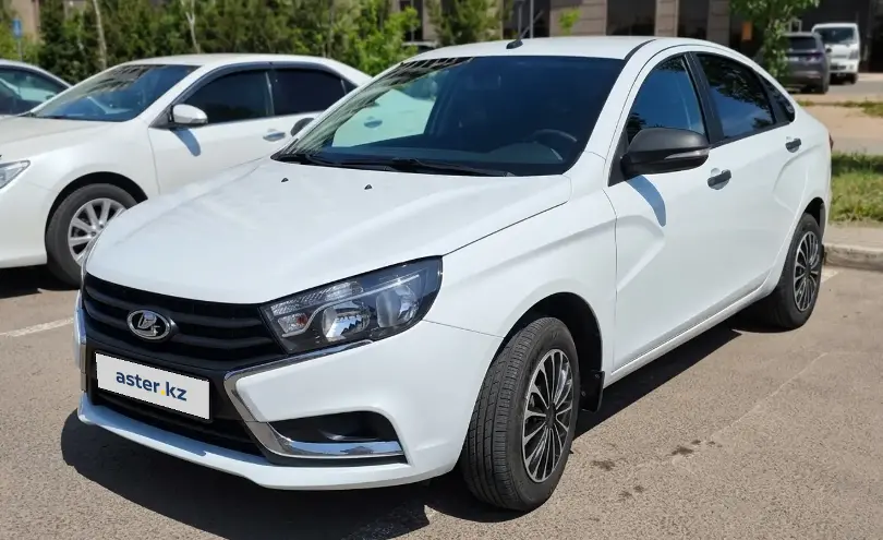 LADA (ВАЗ) Vesta 2019 года за 4 500 000 тг. в Астана