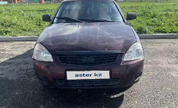 LADA (ВАЗ) Priora 2012 года за 1 500 000 тг. в Усть-Каменогорск фото 2